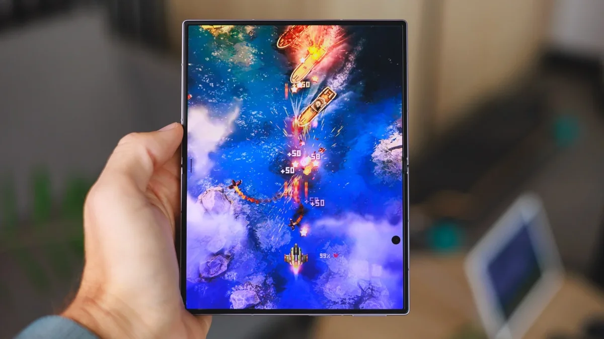 Samsung ad shows Tim Cook promoting the Galaxy Z Fold 8
