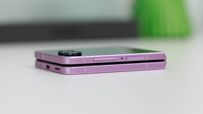 Samsung makes the Galaxy Z Flip 8 more and more appealing with bigger and bigger discounts
