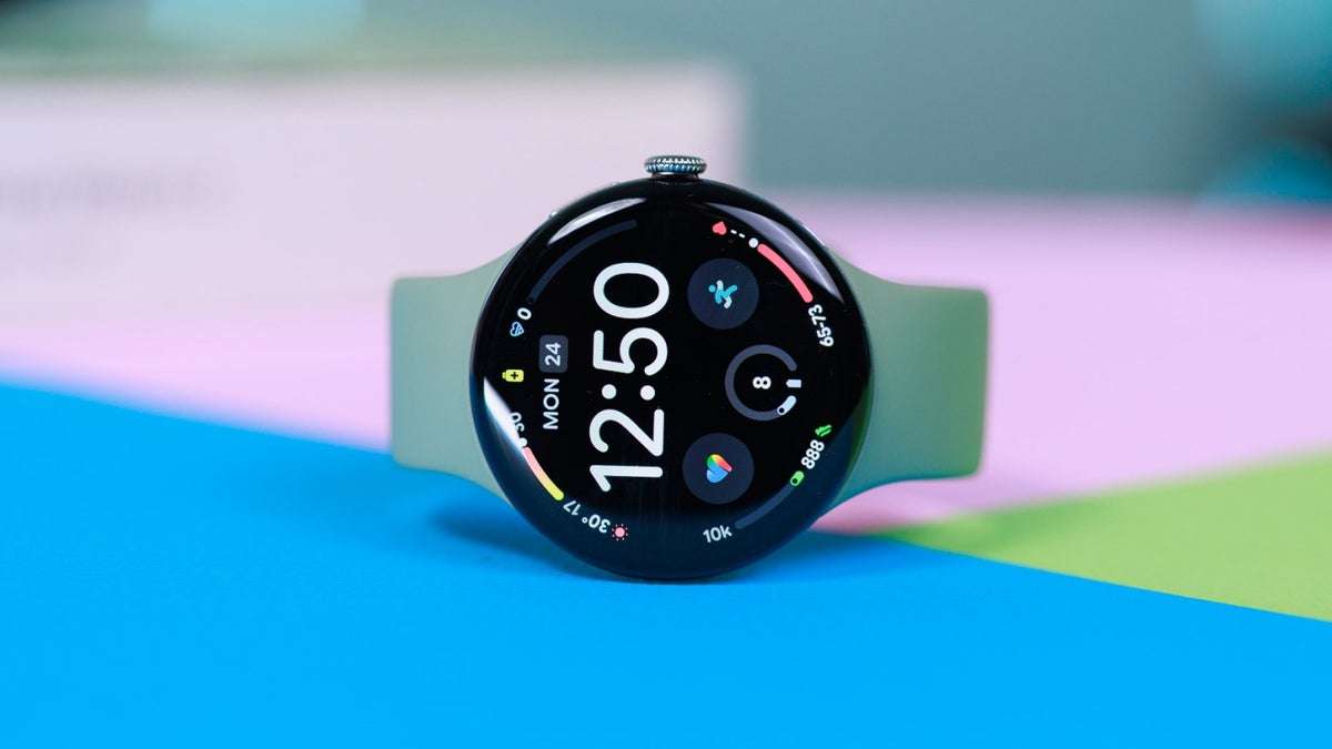 Amazon is incredibly selling one Pixel Watch 5 model at a hefty