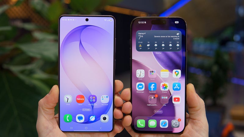Both iPhone 18 Pro Max and Galaxy S26 Ultra look shockingly underpowered next to this phone