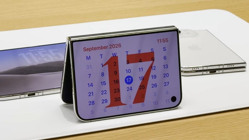 Apple is confident the iPhone Duo’s crease will prove naysayers wrong, and I’d love that to be true