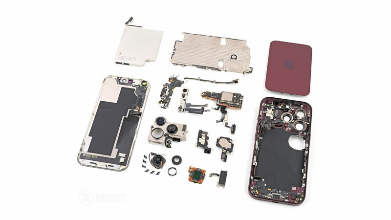 iPhone 18 Pro Max teardown confirms its battery, and exposes a fragile flaw