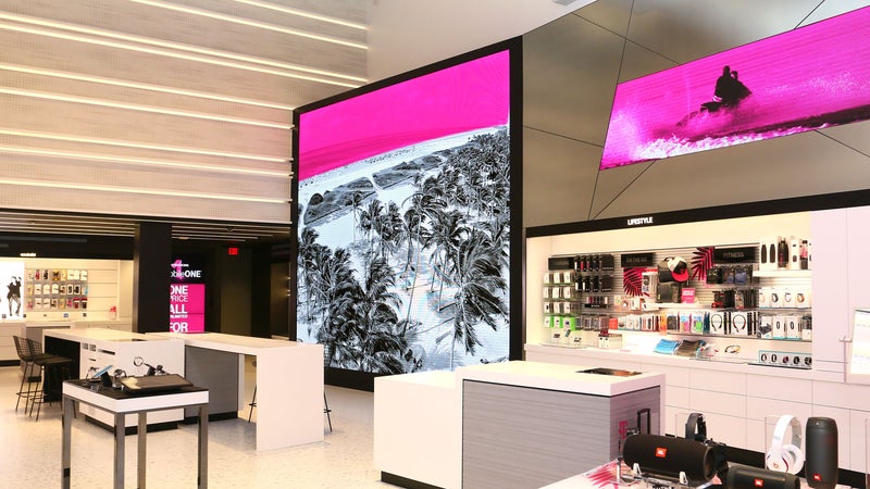 T-Mobile deploying new technologies to bolster its 5G network