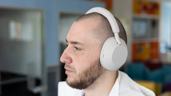 Premium Sony WH-1000XM5 are available with a very tempting discount right now