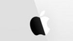 White Apple iPhone 4 in transit to U.S. stores this weekend