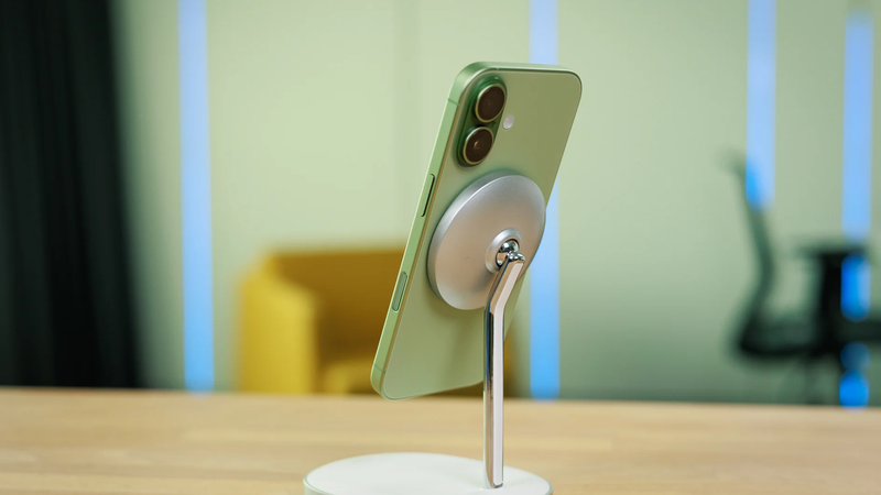 The iPhone 18 might look like this, but is it really that bad?