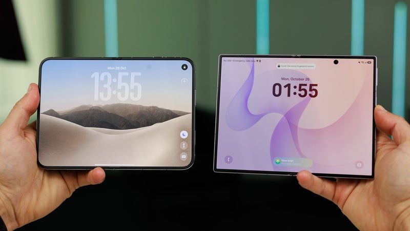 As if the iPhone Duo "crackgate" wasn't enough, now the Galaxy Z Fold 8 literally shreds it