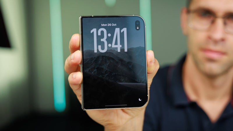 Bank refunded your iPhone Duo pre-order through Verizon? Don't panic just yet