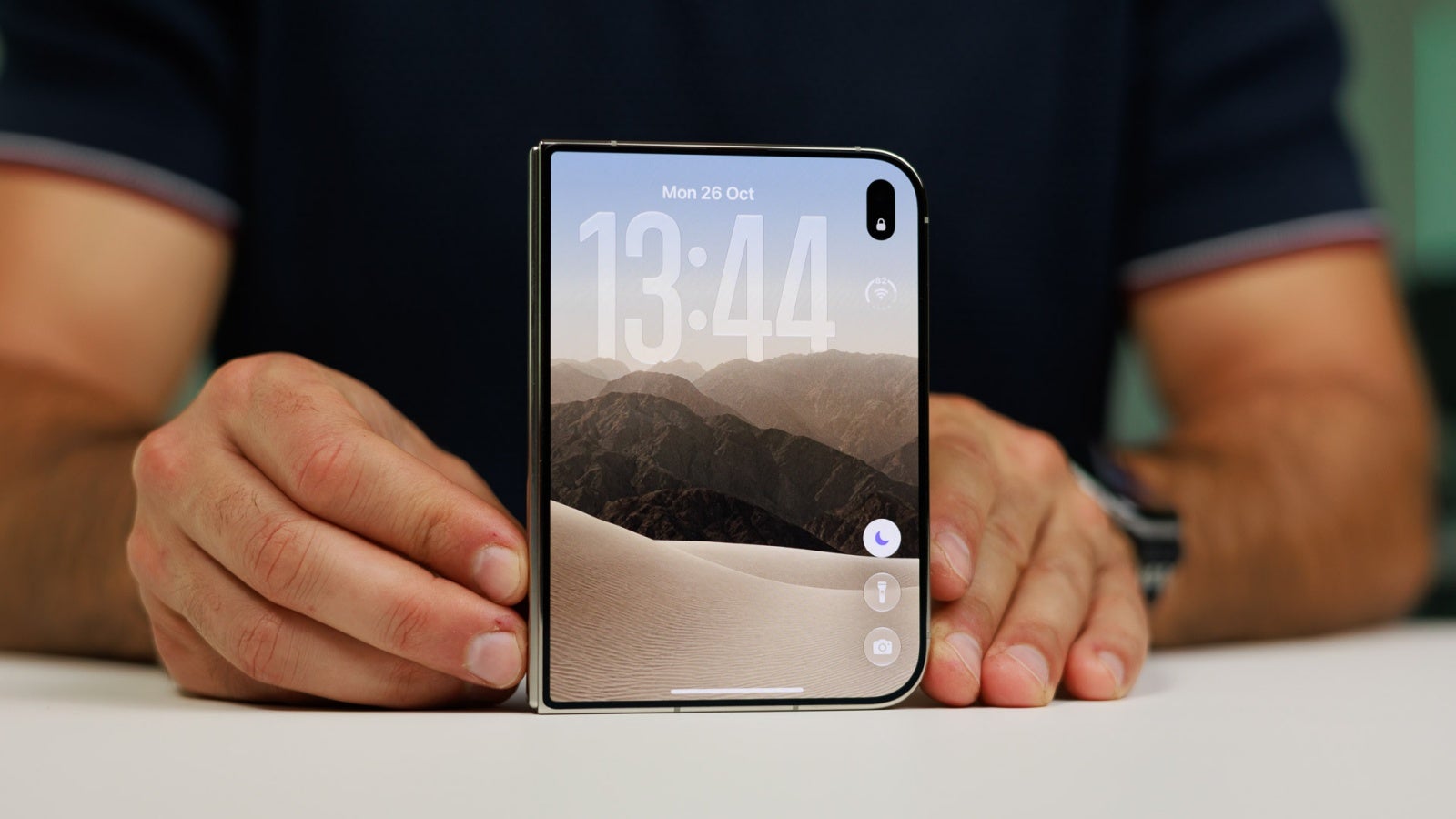 Despite its 'Crackgate' scandal, Apple's iPhone Duo is likely to continue selling (relatively) well