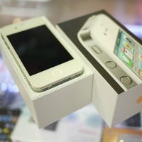 White iPhone 4 timeline: What a strange, long trip it has been