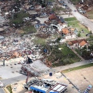 FCC: Phone users to receive alerts about disasters and terrorist attacks on their devices