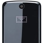 Motorola Gleam brings back old-school flip phone love to Carphone Warehouse