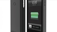 PhoneSuit battery case for the iPhone provides 2100mAh in a thin package