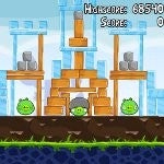 Angry Birds makes its long awaited Windows Phone 7 debut; available now