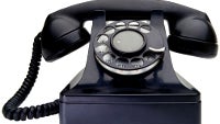 More and more Americans are living without a landline, the FCC says