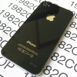 Now you can get an early prototype iPhone 4 on eBay