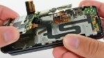 Motorola DROID 3 teardown reveals juicy hardware & tough disassembly process