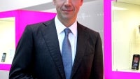 T-Mobile second quarter results are out, 50 000 customers loss, but revenue only slightly down