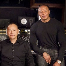 HTC officially confirms its phones will be rockin' them Beats Audio this fall, inks $300 million dea