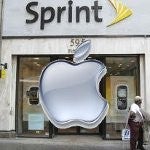 Reports claim that Sprint is set to offer the iPhone 5 in October