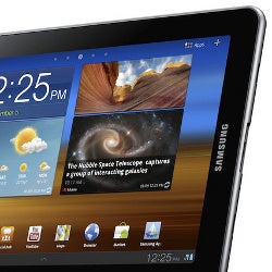 Samsung Galaxy Tab 7.7 unveiled: Honeycomb 3.2 and brushed metal looks