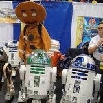 Motorola DROID 2 Global Gingerbread update stopped while R2-D2 variant is ready for its update
