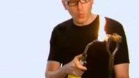 Conan mocks the story of the iPhone 5 stolen in a bar, Apple replies with a video