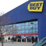 Best Buy cuts price of the HTC Flyer by $200 to $299.99 starting October 1st