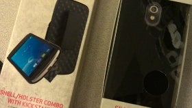 Samsung Galaxy Nexus cases start making their way into Verizon stores