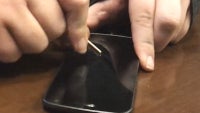 Samsung Galaxy Nexus survives a key scratch test, worries about Gorilla Glass look silly now