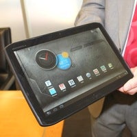 At its one-year LTE anniversary Verizon confirms Motorola Droid Xyboard tablets by year-end