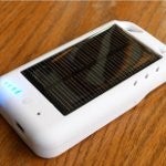 iSolarPlus Solar Powered Charger Case hands-on