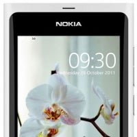 White Nokia N9 goes on sale
