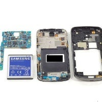 Verizon Samsung Galaxy Nexus gets the teardown treatment