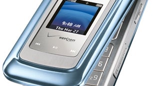 Nokia 6205 is a stylish flip phone for Verizon