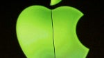 Apple now in rarefied air, company worth half a trillion dollars