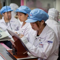 Apple starts issuing monthly reports on excessive work hours