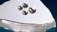 Apple to spend several years, half a billion dollars to help Liquidmetal technology mature
