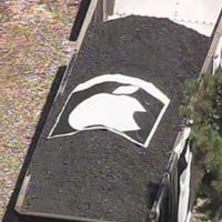 Protesters arrested after blocking train carrying coal for Apple
