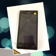 Sony ST26i leaks out, green globe logo nowhere to be seen