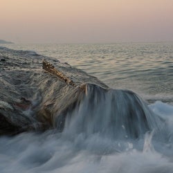Nokia 808 PureView camera takes almost DSLR-like motion blur photos