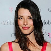 T-Mobile to open its 1,000th store - chance to meet Carly