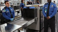 Apple Design Award grabs unwanted attention at TSA checkpoint