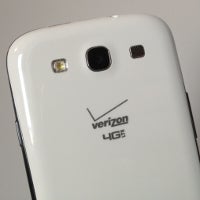 Verizon Galaxy S III buyer's remorse avoided, as working root and recovery grace its locked bootloader