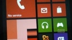 Nokia Lumia 820 prototype poses for the camera