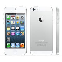 Apple announces the iPhone 5