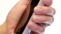 iExpander provides iPhone with a better flash, microSD card slot, and twice the battery life