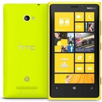 The new Windows Phones are exclusive and colorful, is Microsoft to blame?