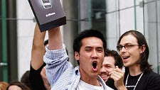 Apple fans from across the world line up for the iPhone 5, here are videos from the lines
