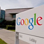 Report: Apple seeks to hire former Google employees for help with its mapping app